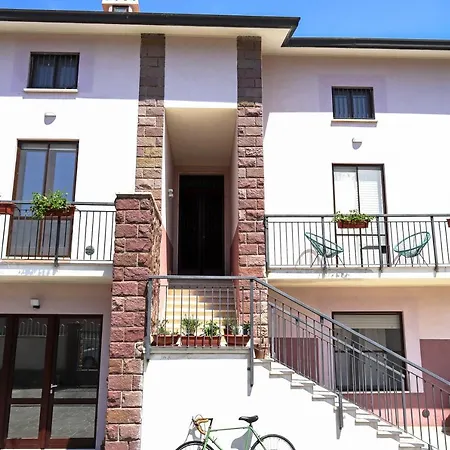 Vaarak Bed and Breakfast