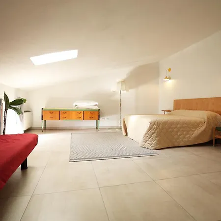 Vaarak Bed & Breakfast