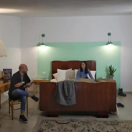 Bed & Breakfast Vaarak