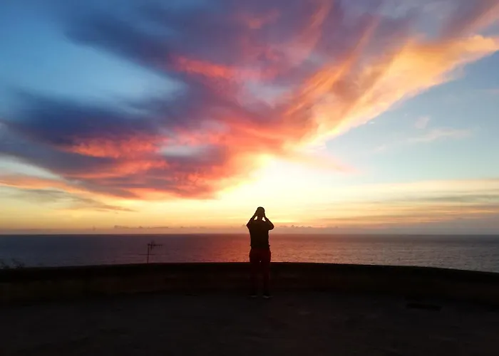 Alojamento de Acomodação e Pequeno-almoço Vaarak Bosa