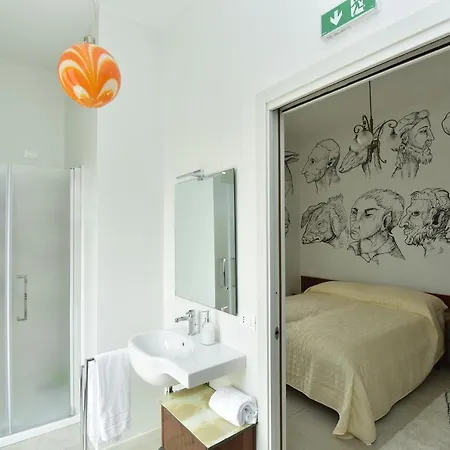 Vaarak Bed and breakfast