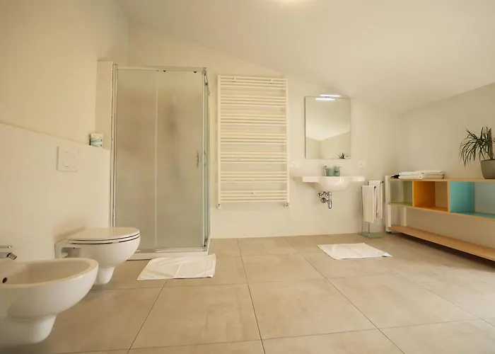 Bed & Breakfast Vaarak Bosa